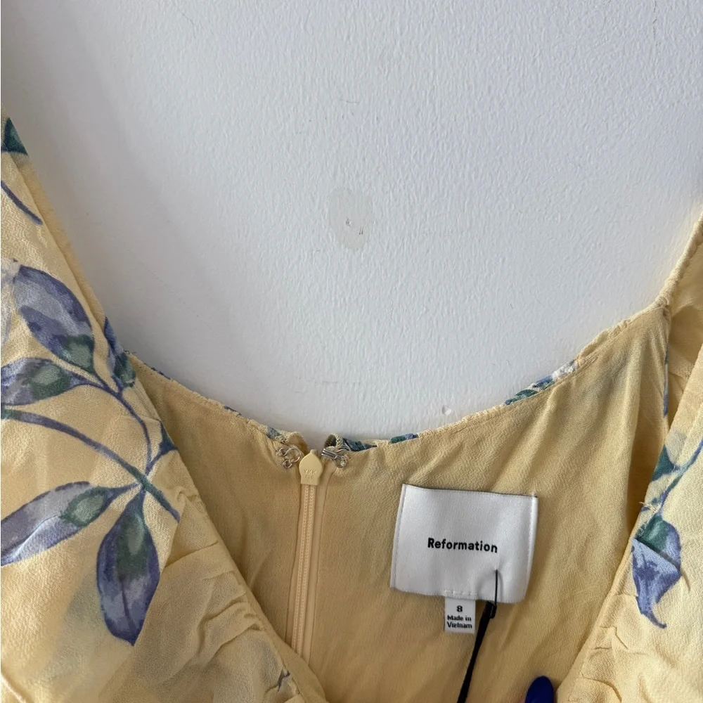 REFORMATION Tripoli Dress in New Day 8 - Picture 8 of 9